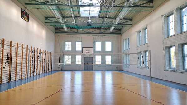 Sala gimnastyczna przy Zespole Szkół Zawodowych im. Piastów Opolskich w Krapkowicach