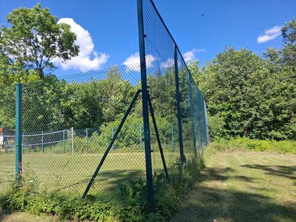 Boisko wielofunkcyjne w Klepaczach